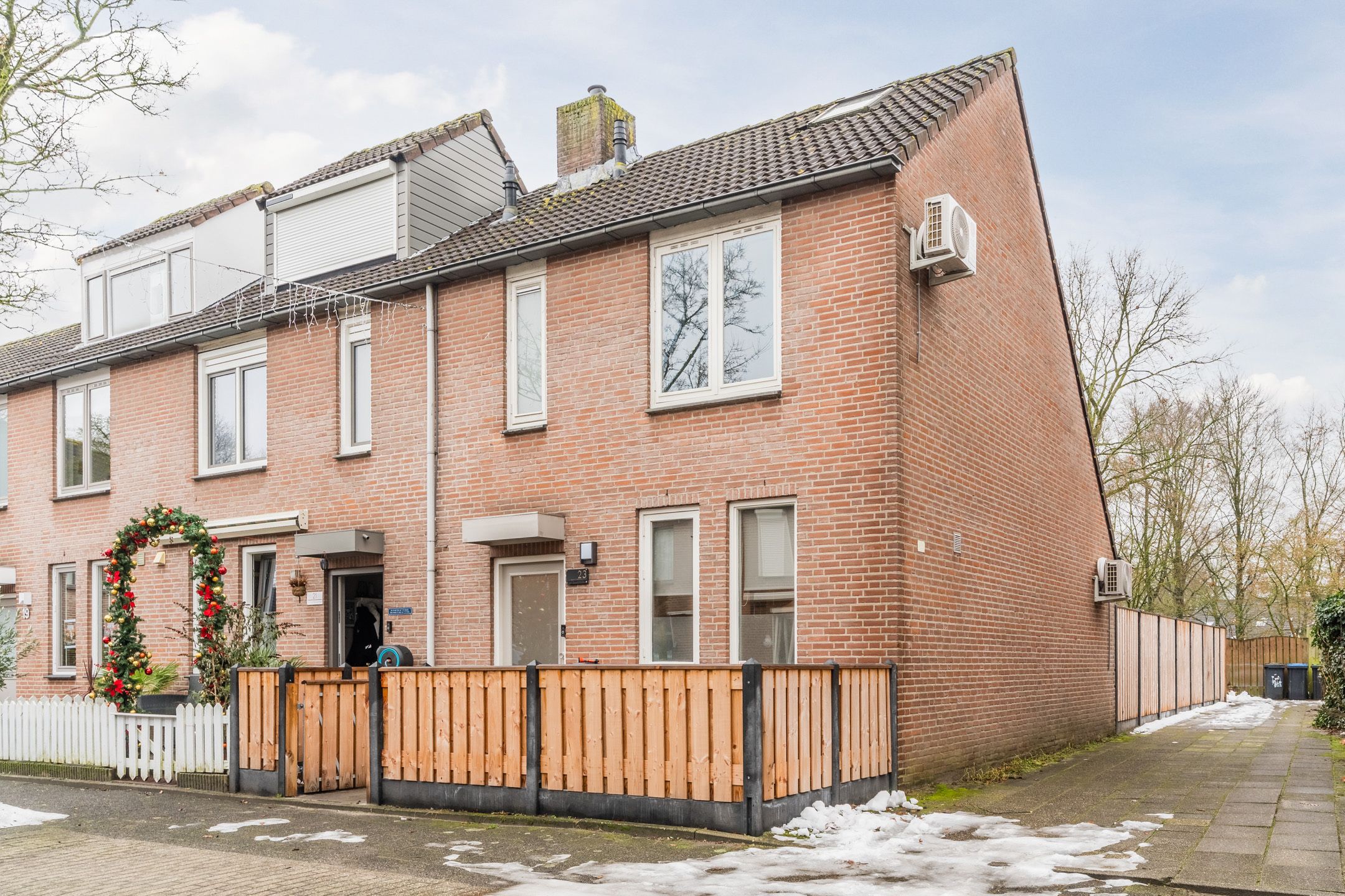 Bongelakker, 23, Rijen, 5122GS, Noord-Brabant, Nederland 23 