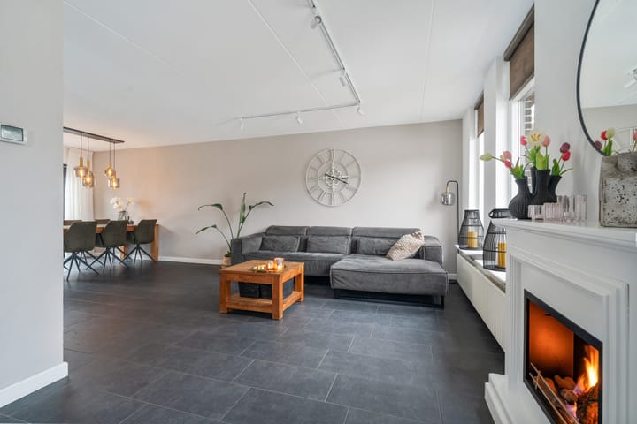 Foto 10 van Tjariet 44