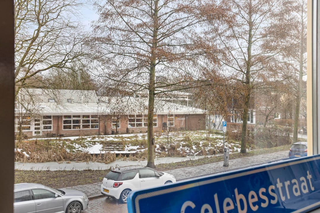 Photo 11 of Molukkenstraat 90