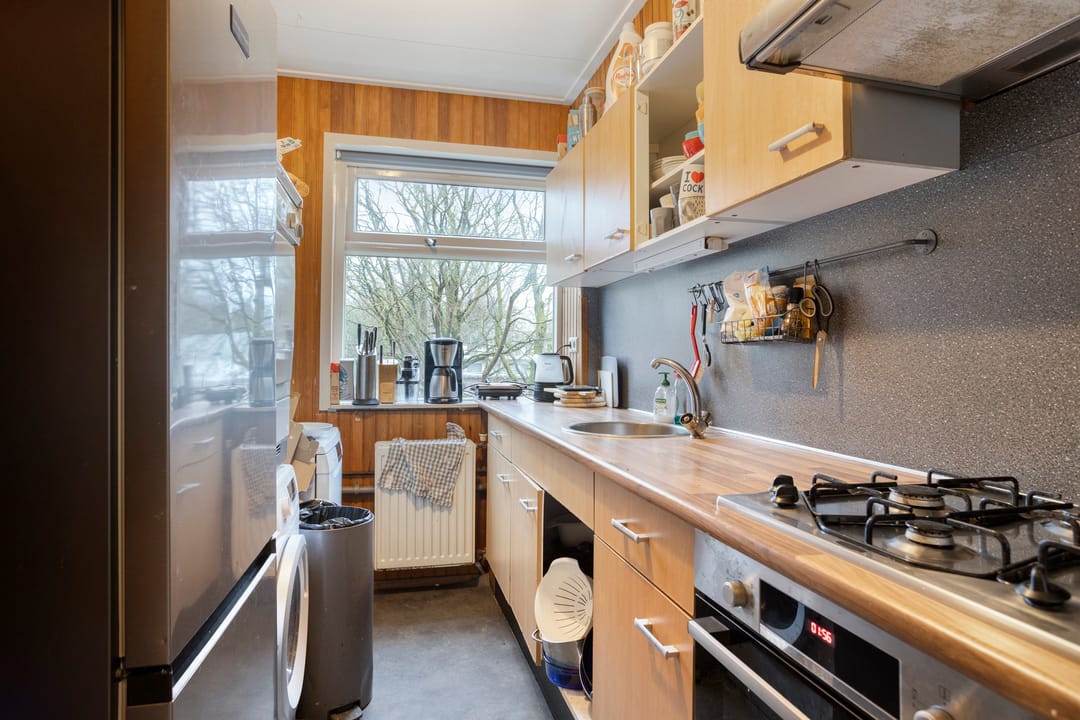 Photo 13 of Molukkenstraat 90
