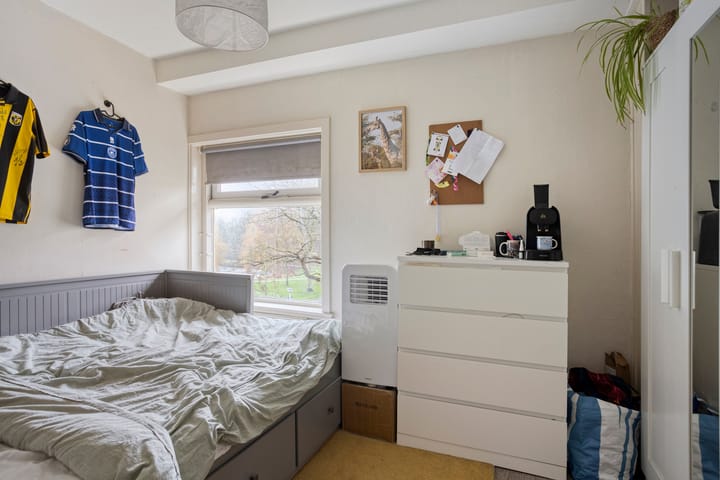 Foto 18 van Molukkenstraat 90