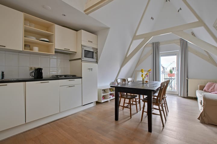 Foto 6 van Albert Cuypstraat 21-4