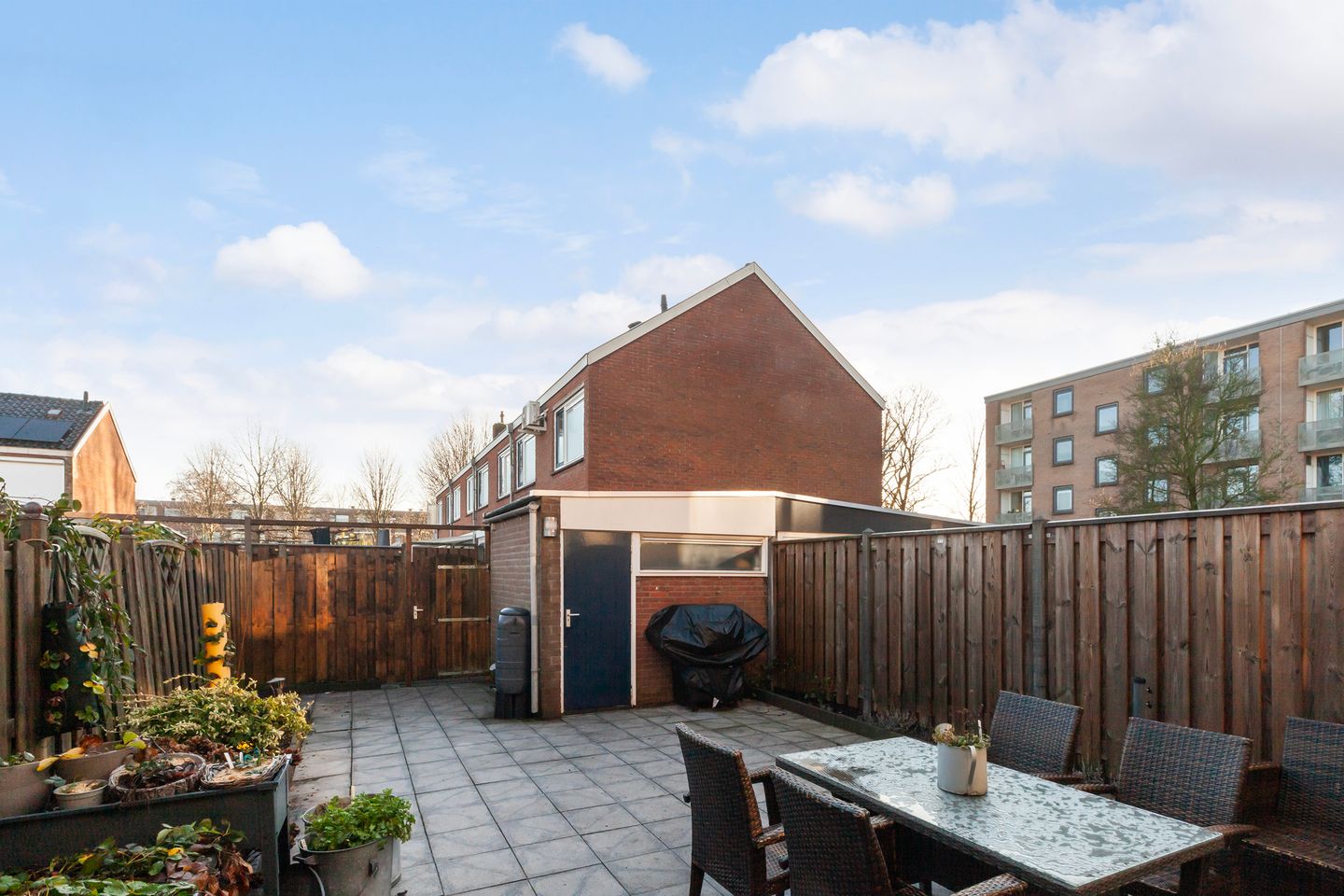 Photo 29 of Treubstraat 3