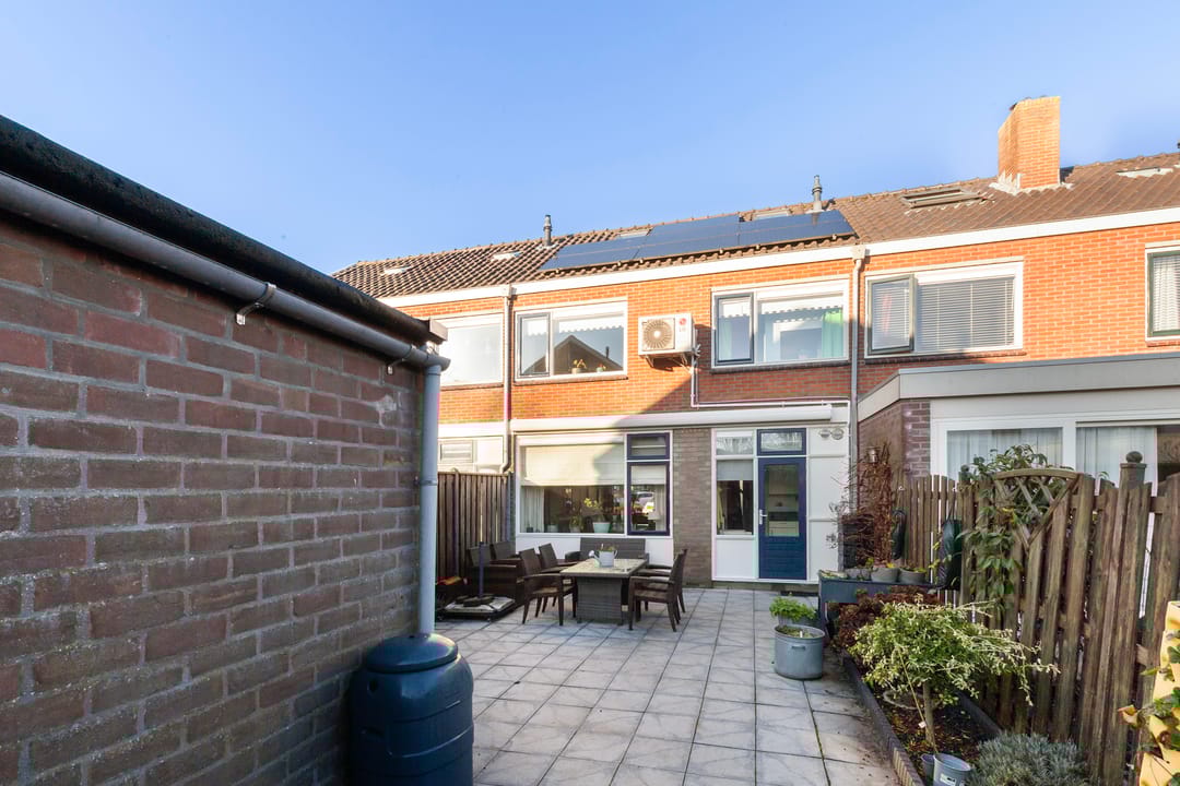 Photo 31 of Treubstraat 3