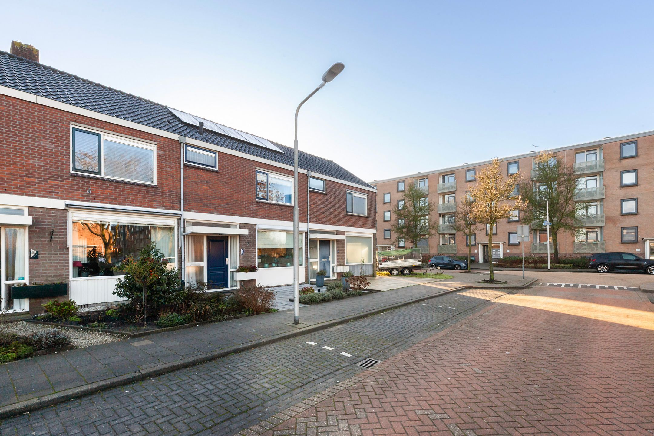 Photo 36 of Treubstraat 3