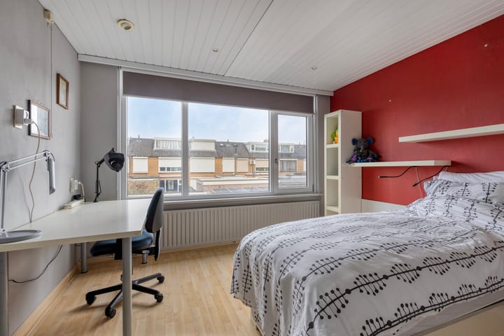 Foto 15 van De Huterstraat 21