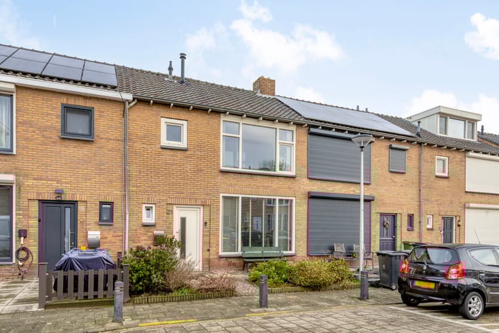 Foto 1 van De Huterstraat 21