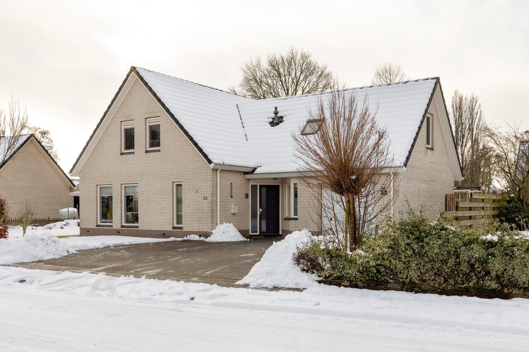 Photo 69 of De beugel 53