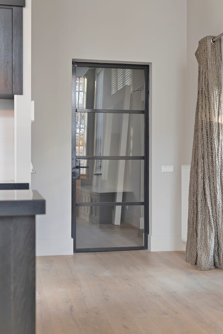 Foto 20 van Jan Smitzlaan 9-03