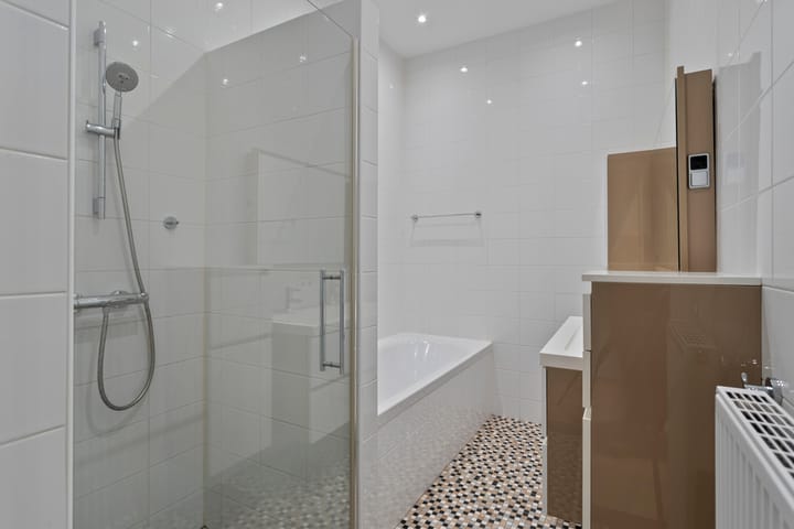 Foto 24 van Jan Smitzlaan 9-03