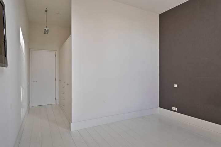 Foto 23 van Jan Smitzlaan 9-03