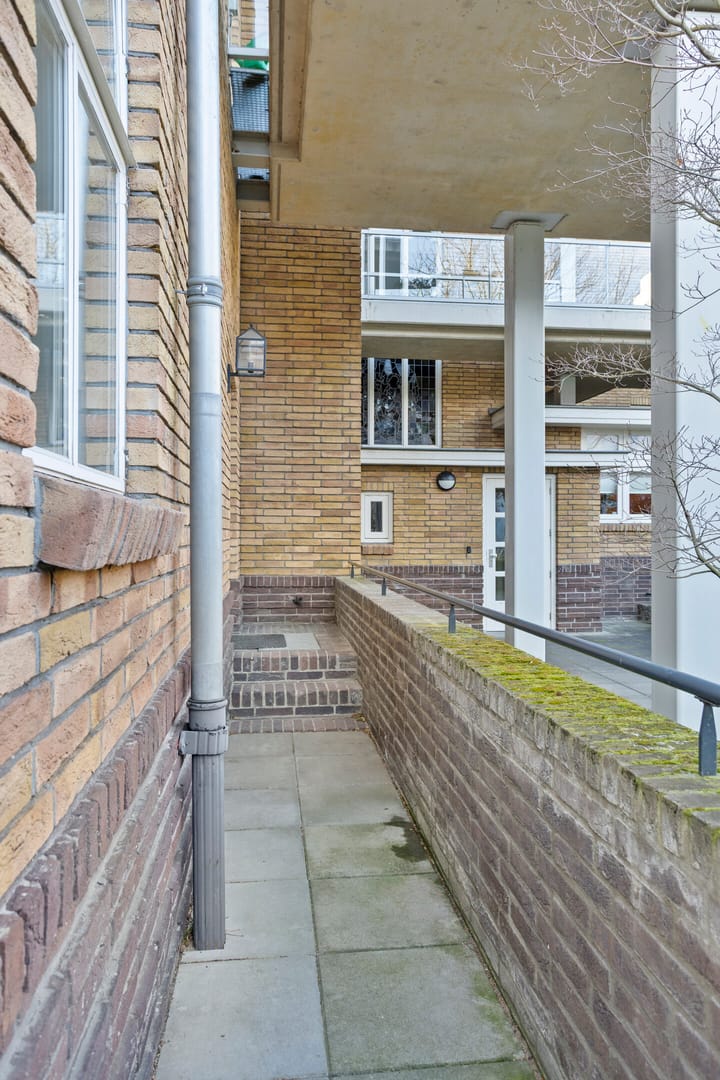 Foto 32 van Jan Smitzlaan 9-03