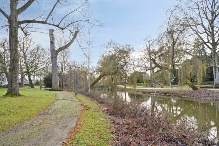 Foto 38 van Jan Smitzlaan 9-03