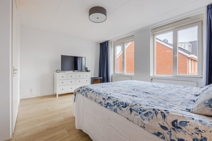 Photo 19 of Parallelweg 332