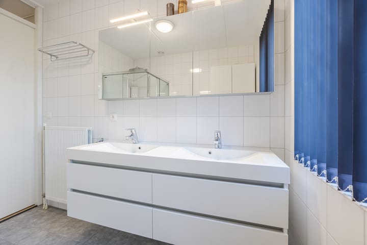 Photo 23 of Parallelweg 332