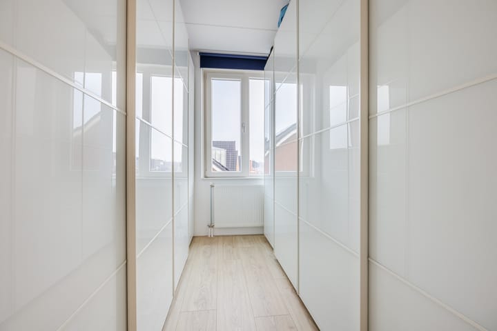 Photo 30 of Parallelweg 332