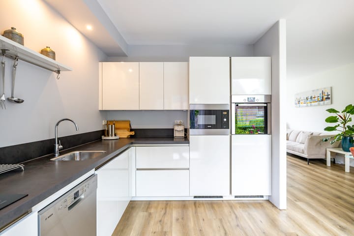 Foto 3 van Golfslag 83