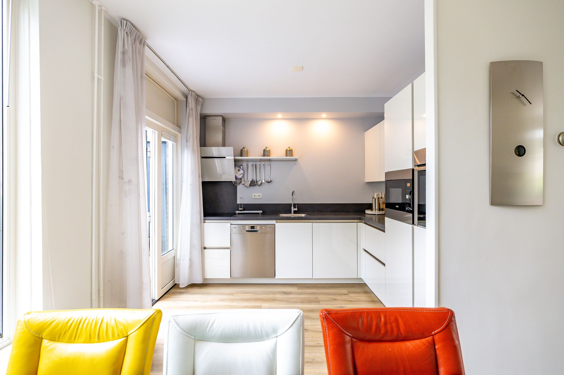 Photo 18 of Golfslag 83