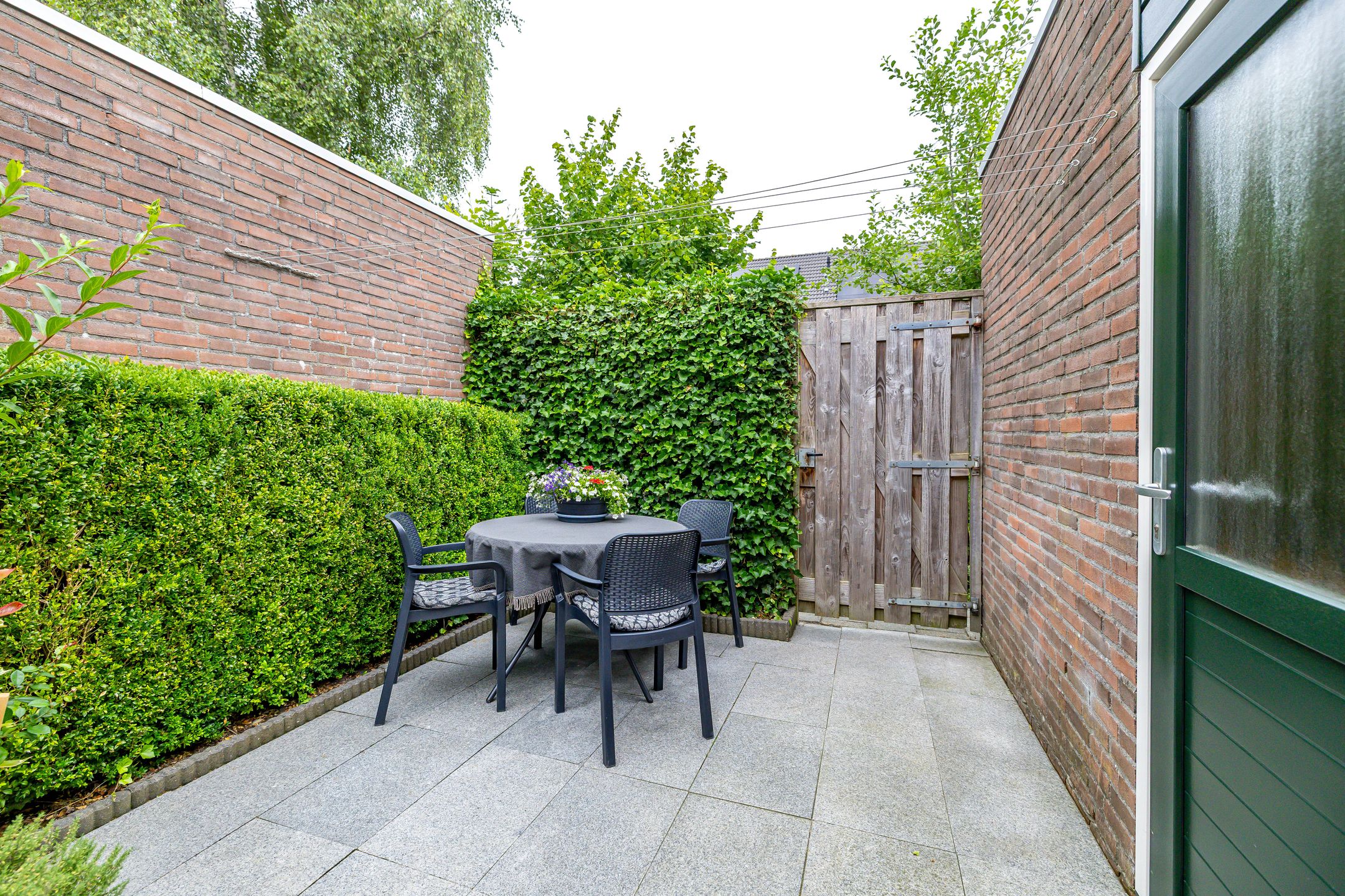 Photo 24 of Golfslag 83