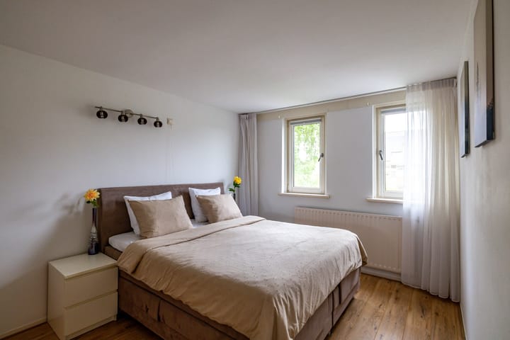 Foto 30 van Golfslag 83