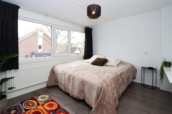 Foto 19 van van de Veldeweg 112