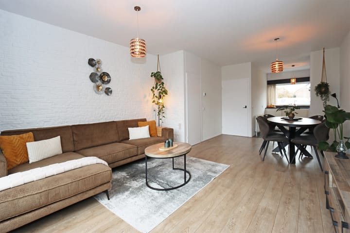 Foto 17 van van de Veldeweg 112