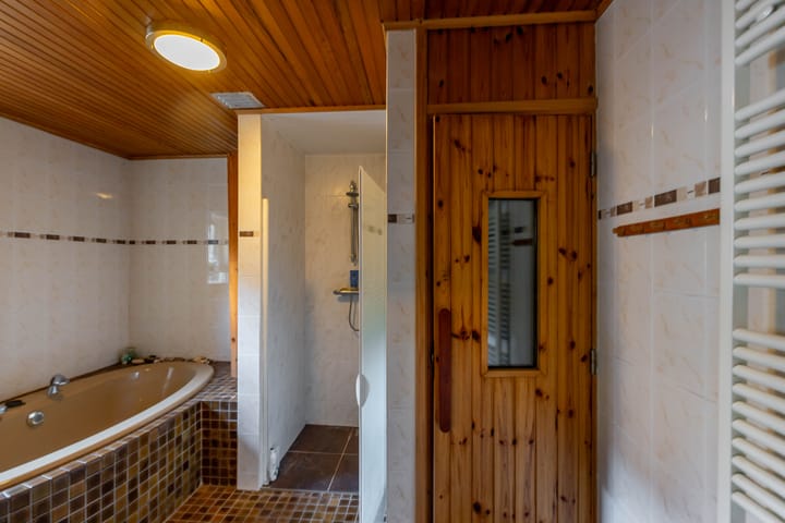 Foto 18 van Hoofdweg 8