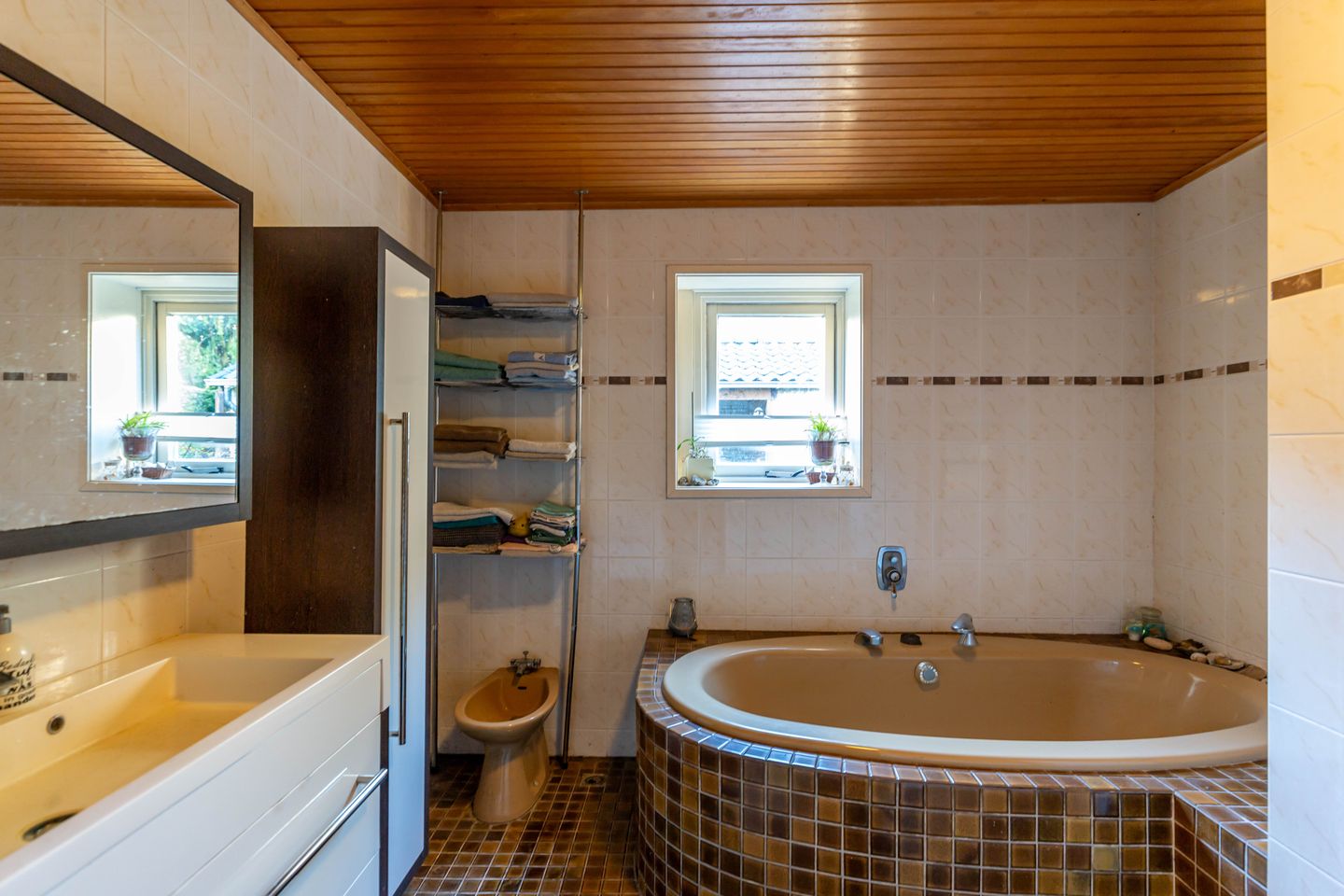 Foto 19 van Hoofdweg 8