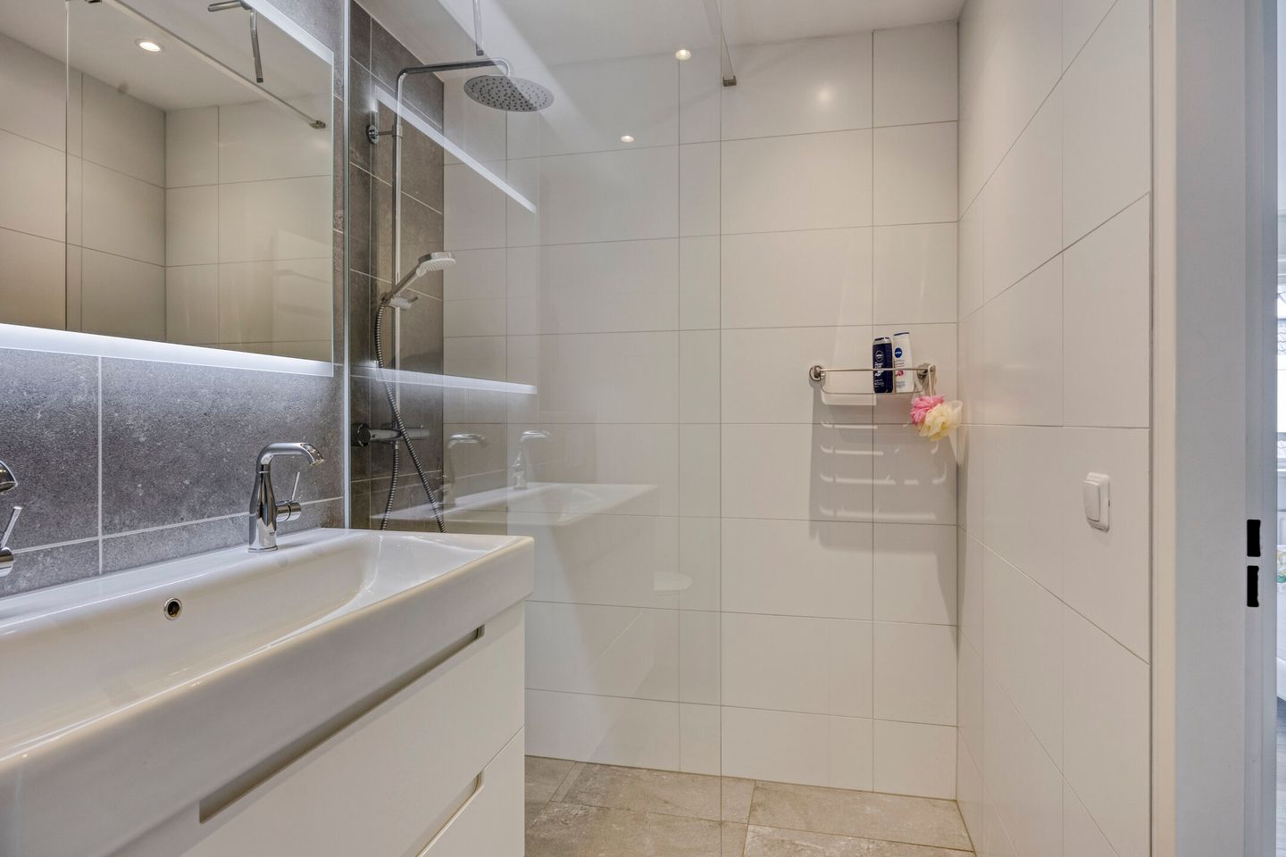 Foto 19 van Colijnstraat 4