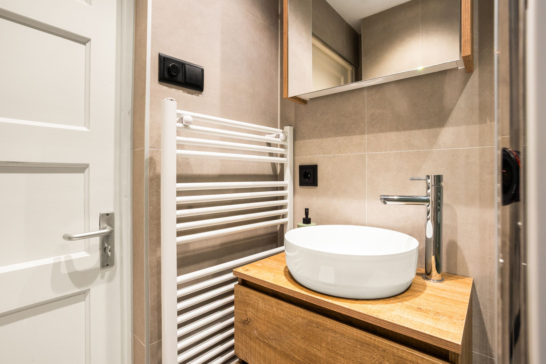 Foto 24 van Woestduinstraat 142-2