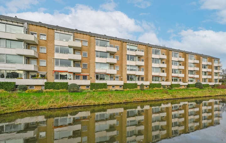 Photo 32 of Louis Bouwmeesterstraat 143