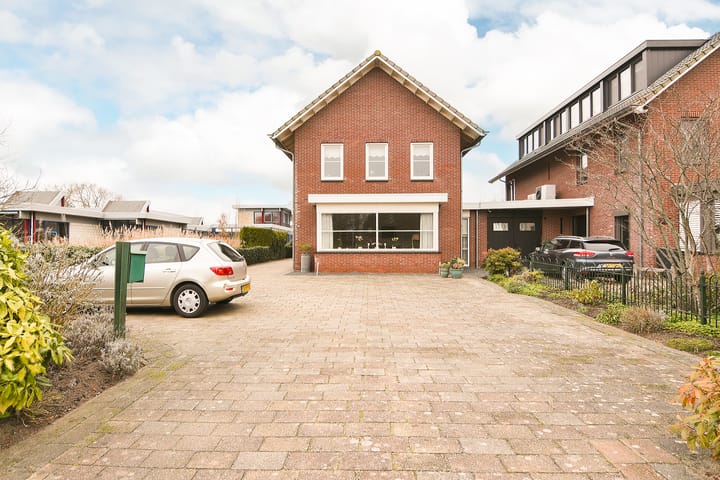 Foto 5 van Hoofdweg 725-A