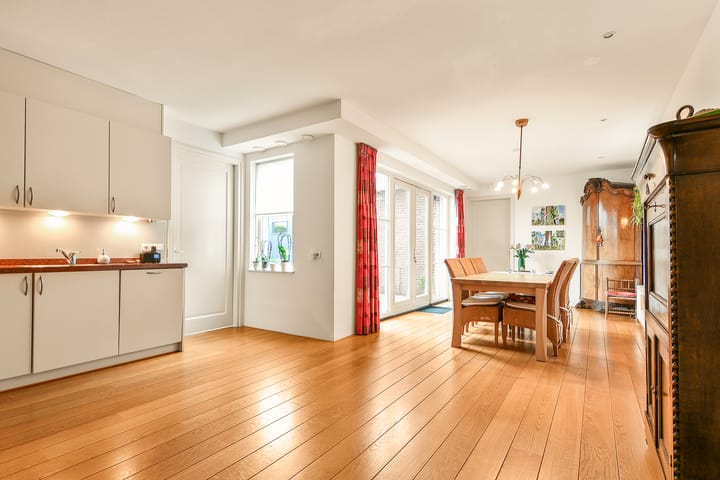 Foto 15 van Hoofdweg 725-A