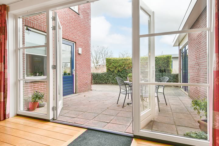 Foto 19 van Hoofdweg 725-A