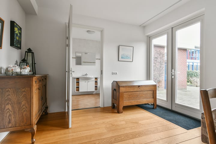 Foto 24 van Hoofdweg 725-A