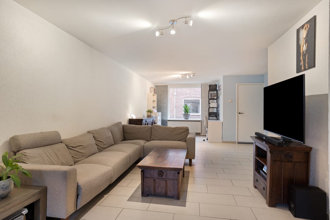 Photo 2 of Blazoenstraat 14