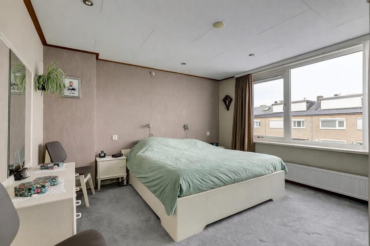 Foto 13 van Paterstraat 56