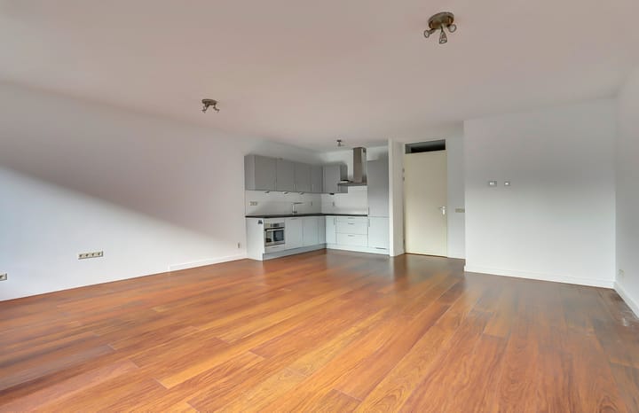 Foto 9 van Steenstraat 14-03