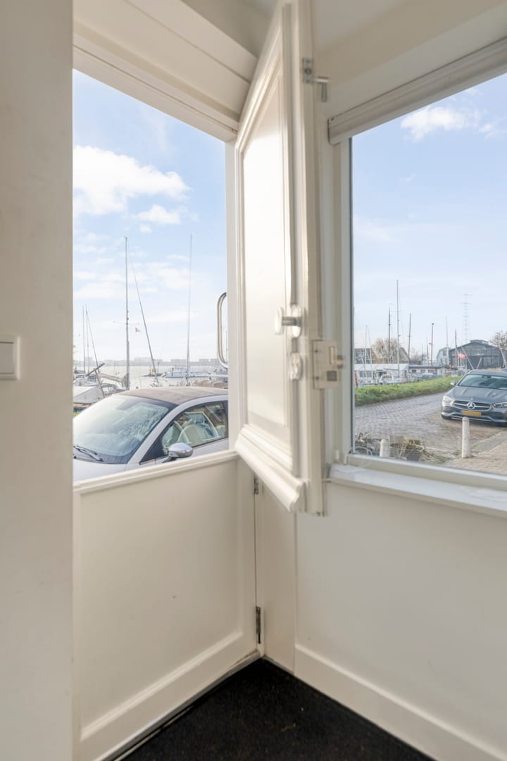 Foto 8 van Durgerdammerdijk 127