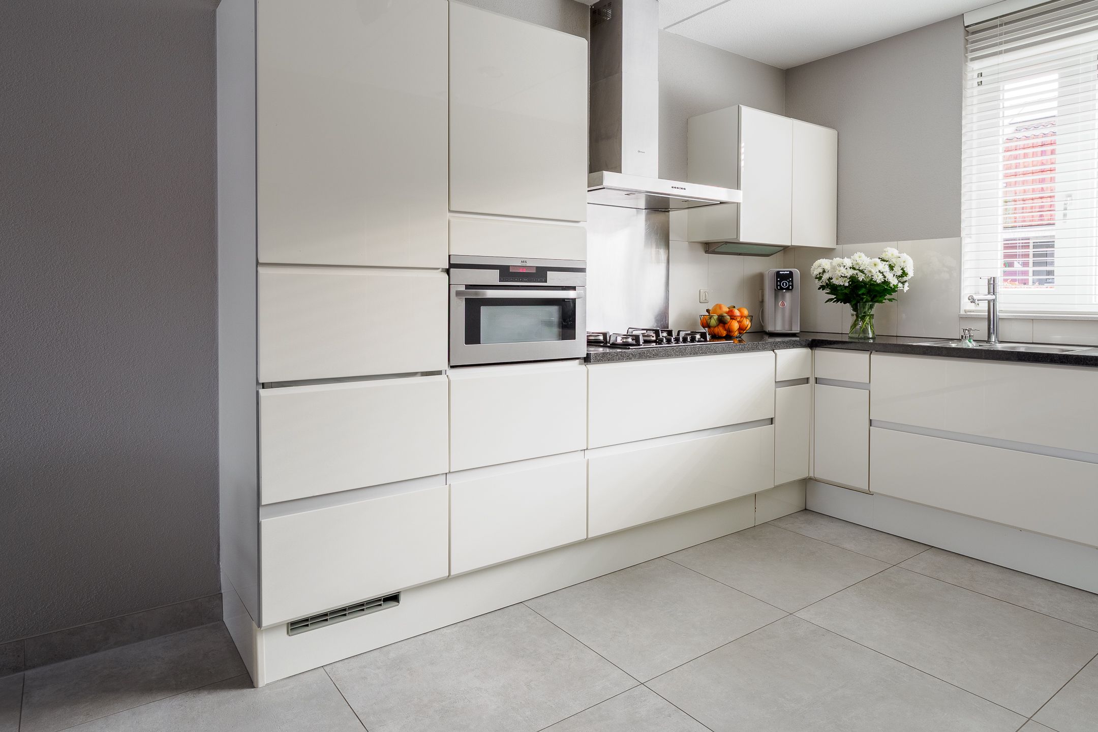 Foto 12 van Draaitor 9