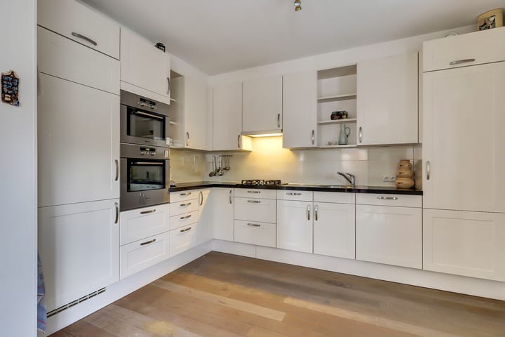 Foto 11 van Karhulstraat 2-A