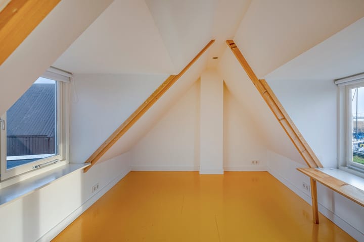 Foto 29 van Durgerdammerdijk 127