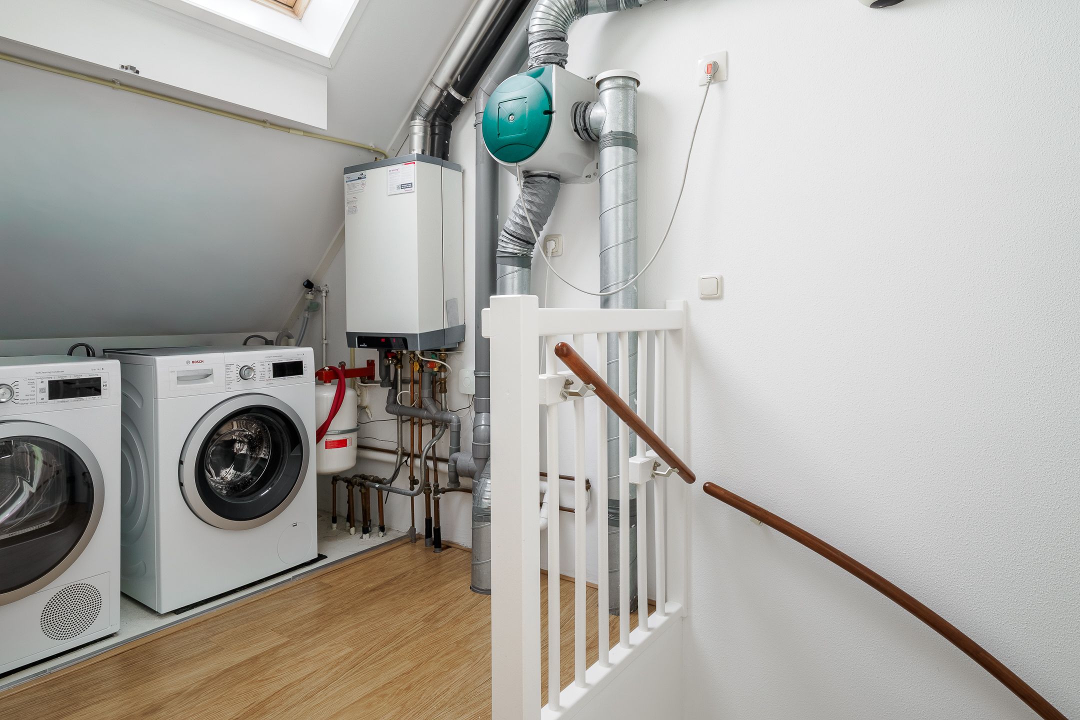 Foto 24 van Draaitor 9