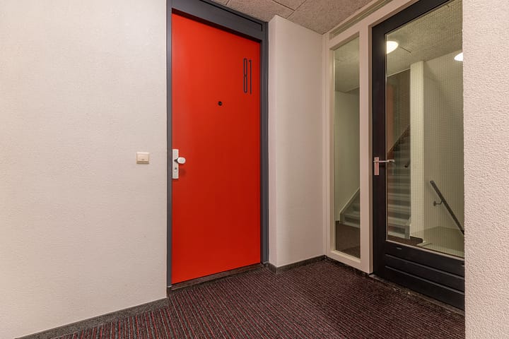 Photo 5 of Anna Blamanhof 81