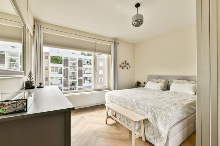 Foto 8 van Catharina van Rennesstraat 1-2