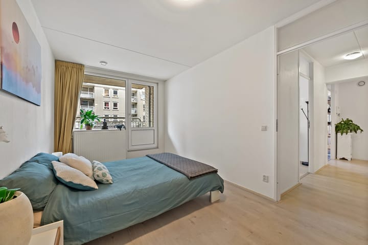 Foto 16 van Gevers Deynootweg 688