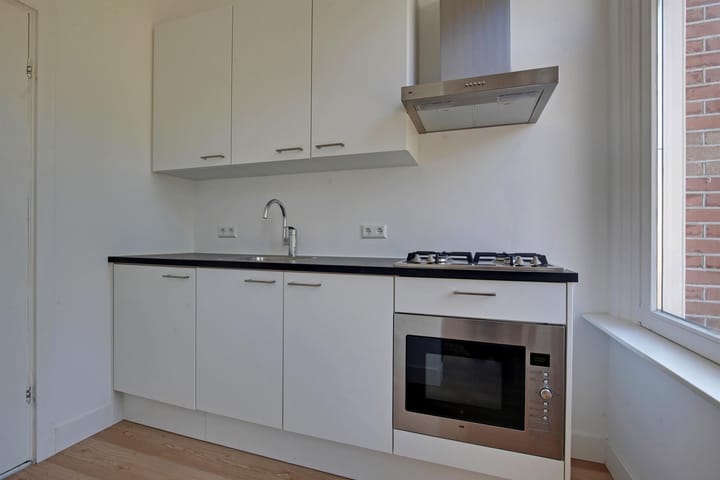 Foto 7 van Kastanjeplein 7-1