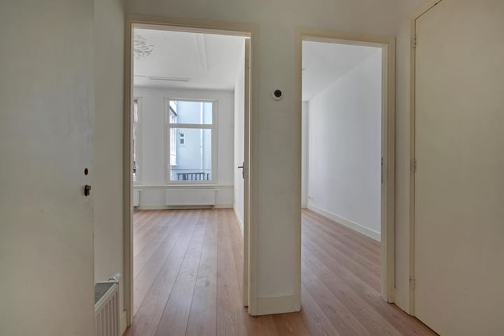 Foto 10 van Kastanjeplein 7-1