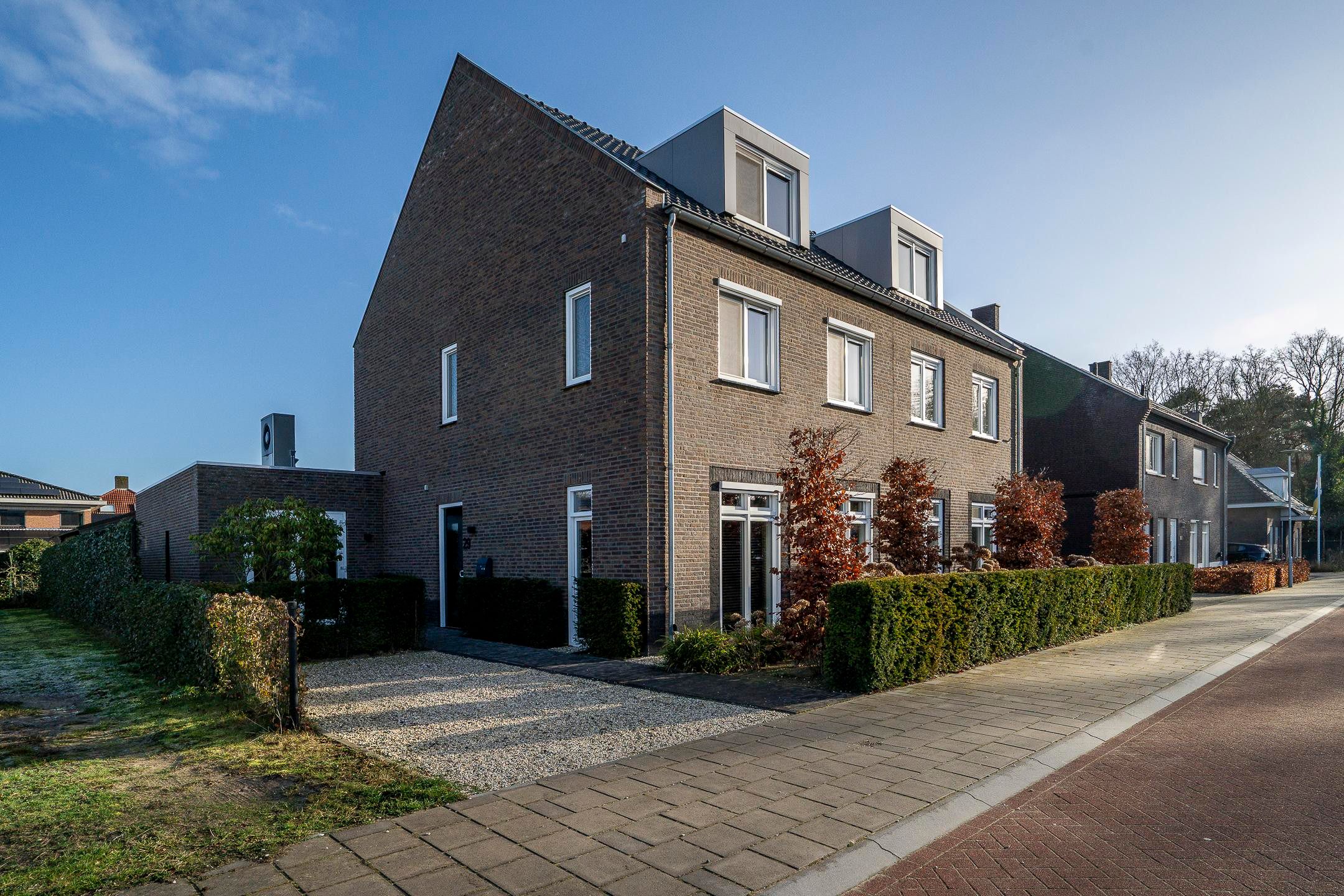 Bertus Aafjesstraat 29