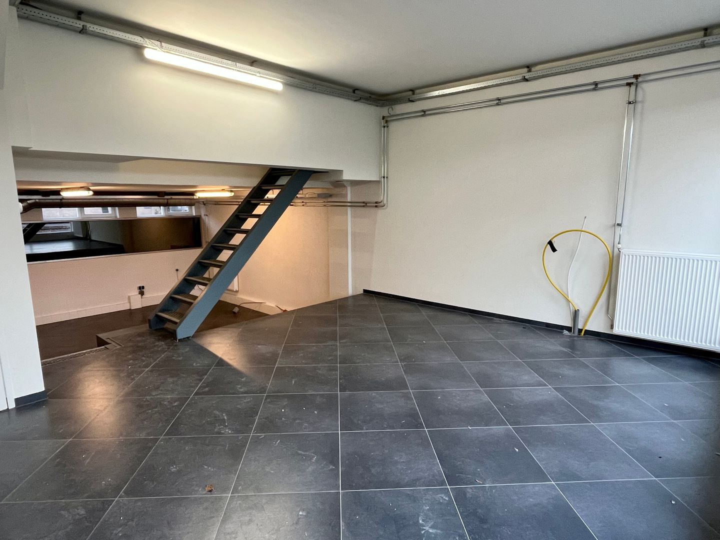 Bekijk foto 2 van Jan van Galenstraat 49